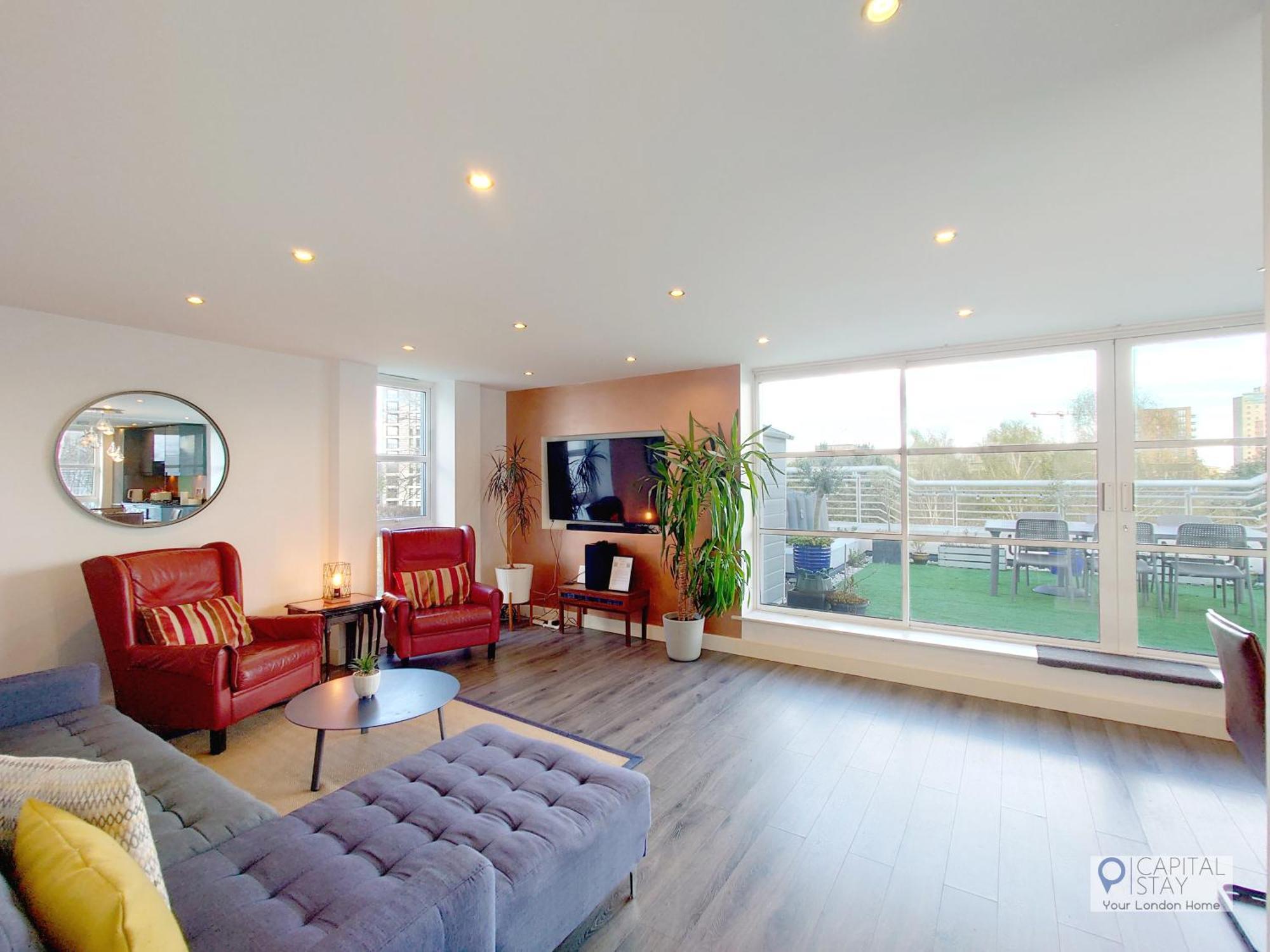Deluxe Serviced Two Bed