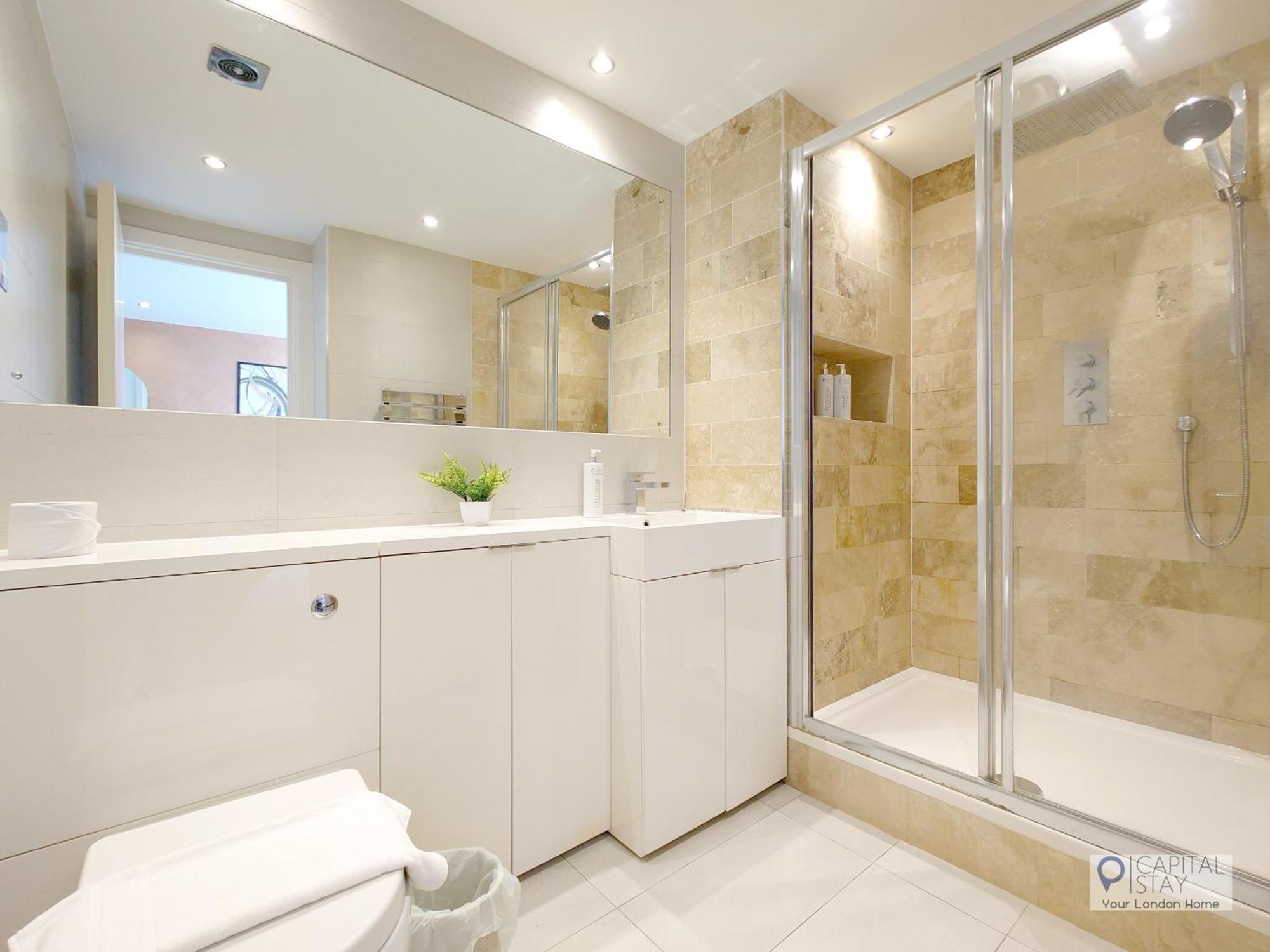 Appartamento Deluxe Serviced Two Bed *