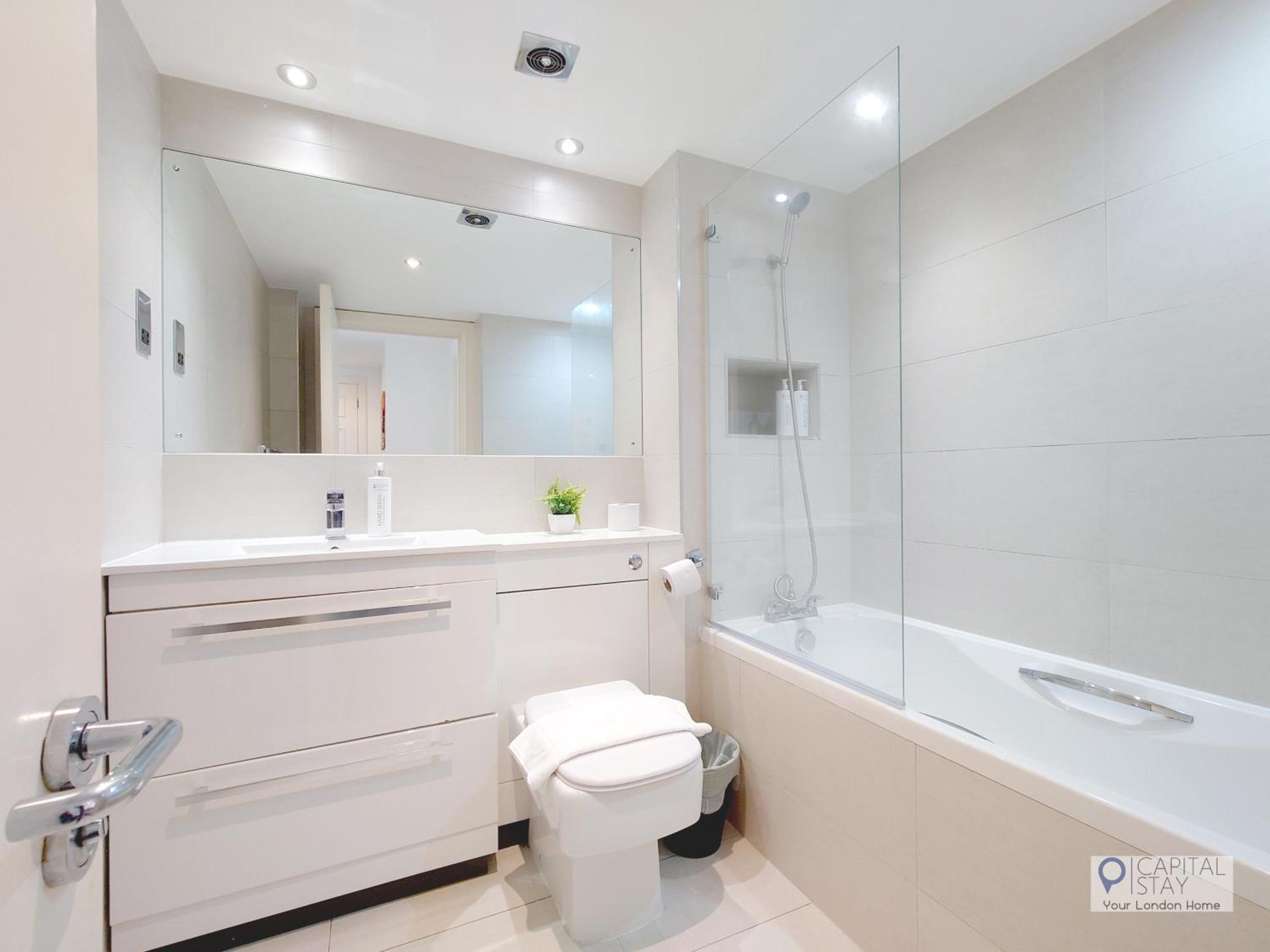 Deluxe Serviced Two Bed * Londra